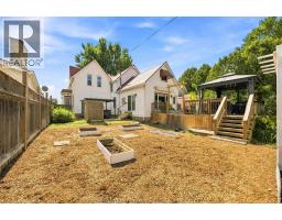 141 Margaret Avenue, Wallaceburg, ON N8A2A2 Photo 38