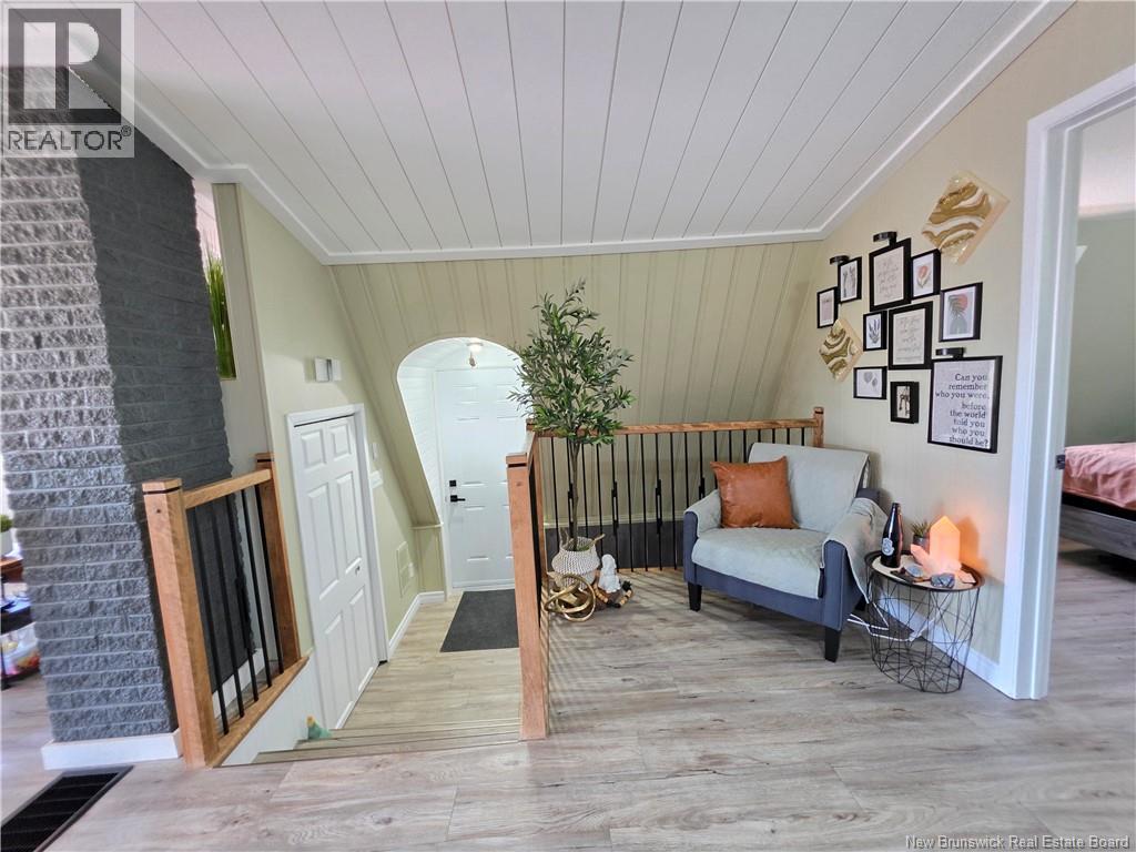 12 Caron Road - 8