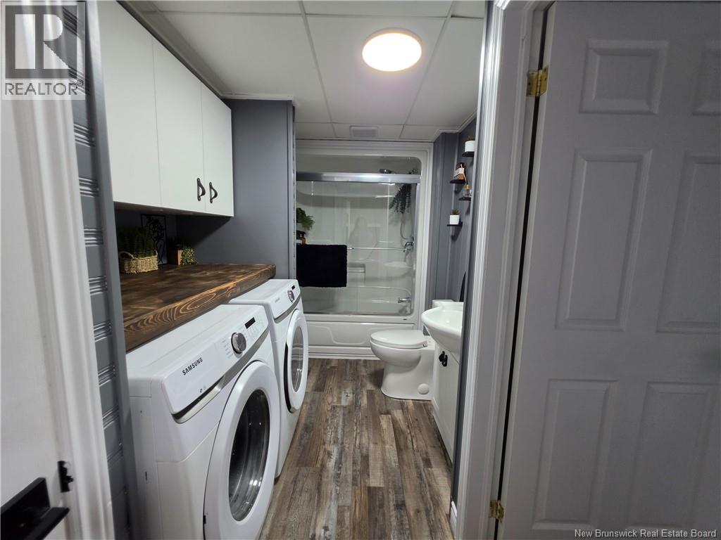 12 Caron Road - 37
