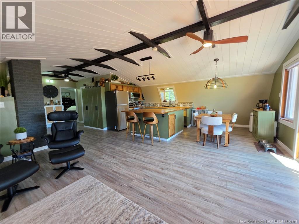 12 Caron Road - 20