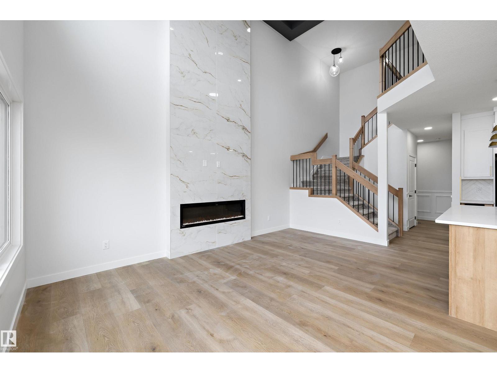 1780 Crossbill LO NW - 2