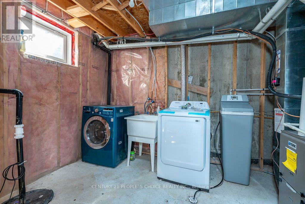 129 SYDENHAM WELLS SQUARE - Image 35