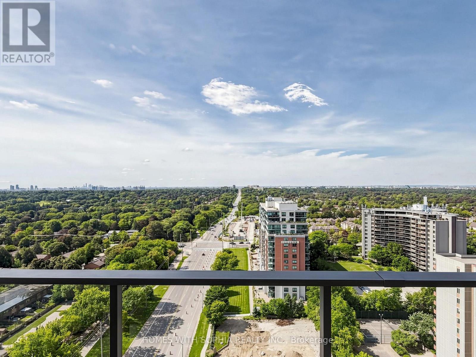 1910 - 4010 EGLINTON AVENUE W, Toronto (Humber Heights) — photo 2
