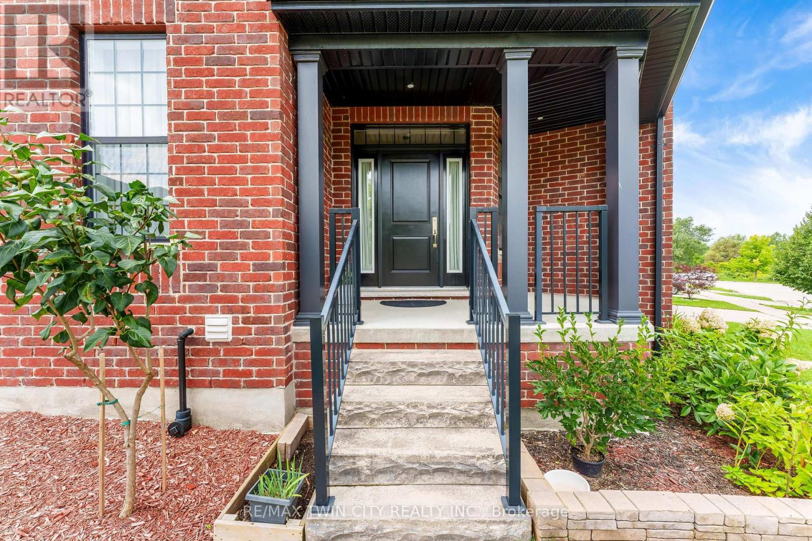 14 MARIANNE DORN TRAIL ROAD — photo 2