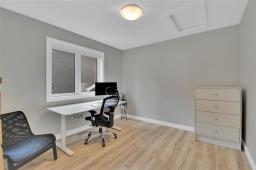 26 Pine Ridge Crescent, Brandon, MB R7A6N9 Photo 8