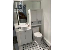 Lower - 208 Carlton Street, Toronto, ON M5A2L1 Photo 17