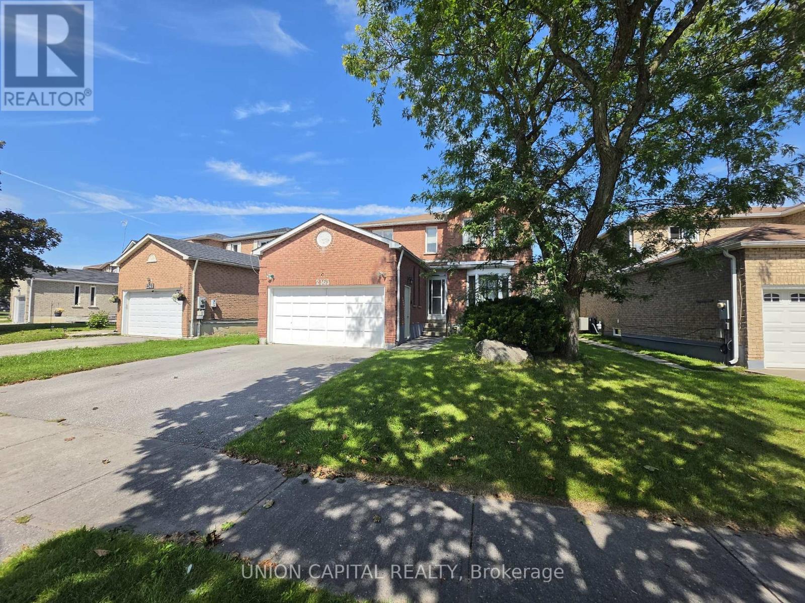 2363 STRATHMORE CRESCENT - 1