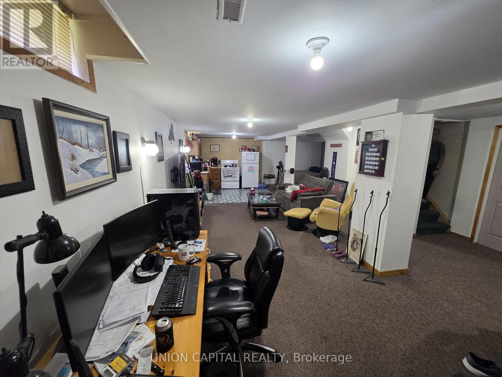 2363 STRATHMORE CRESCENT - 30