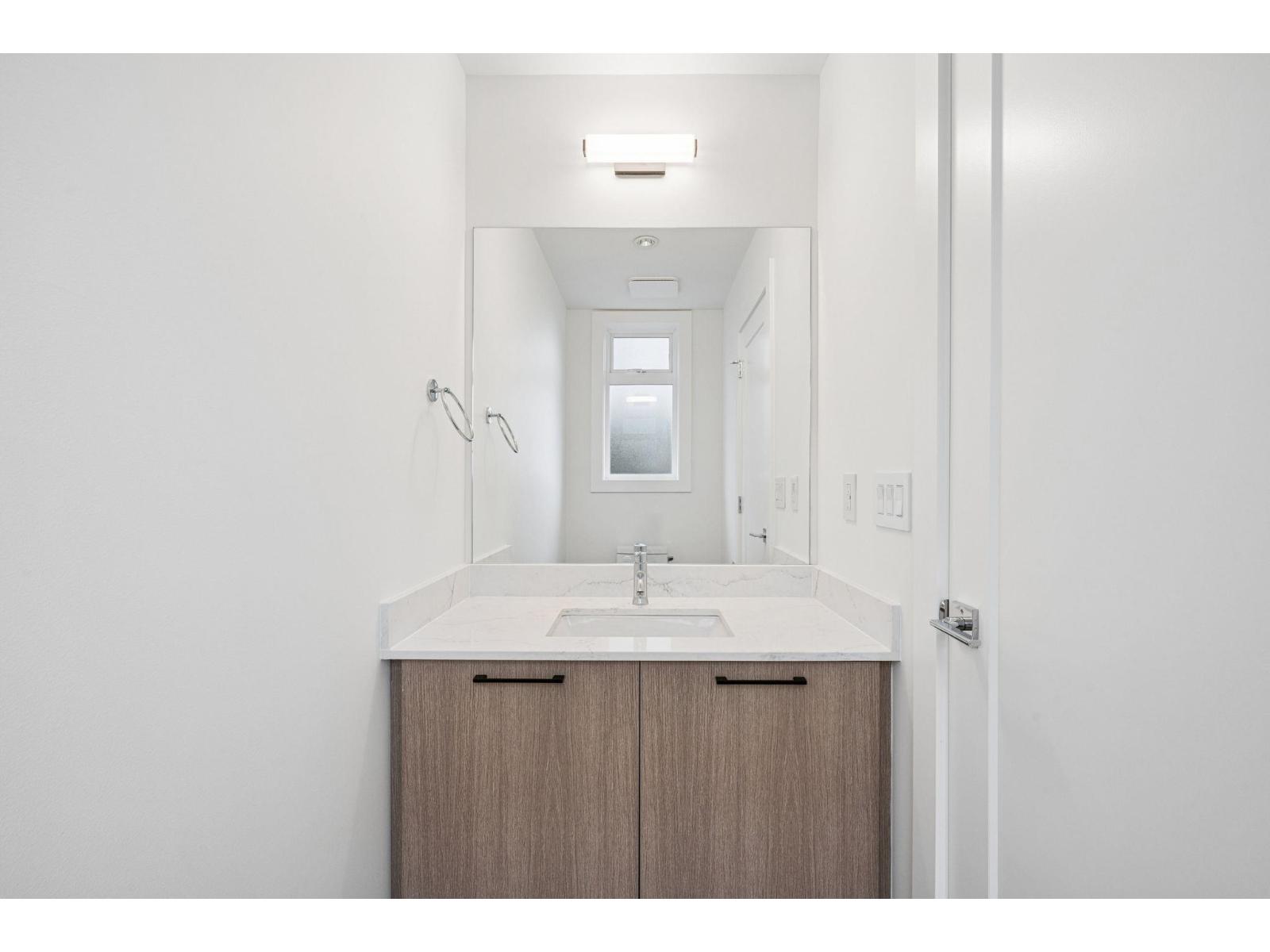 29 17429 59 AVENUE, Surrey - Image 1