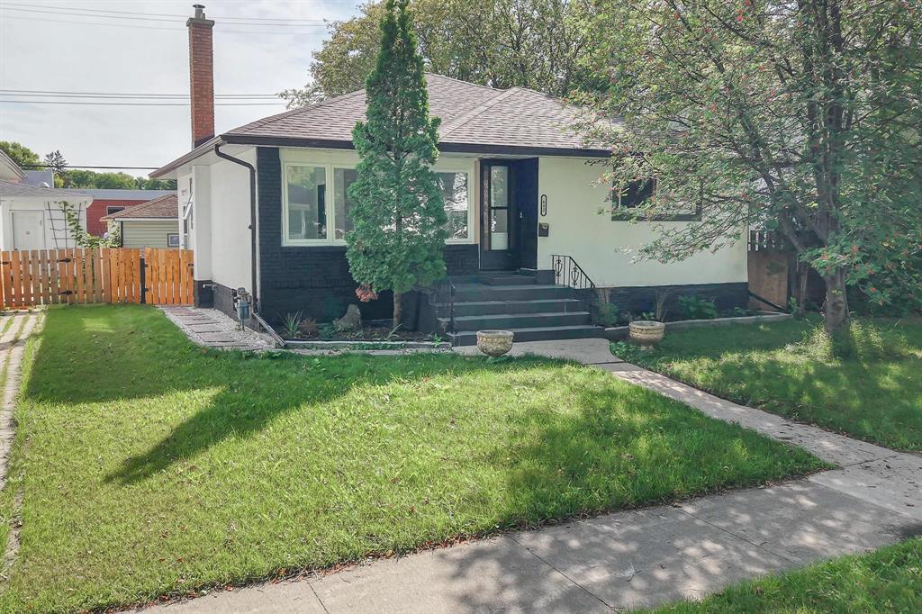 642 Beaverbrook Street, Winnipeg, Manitoba R3N1N6