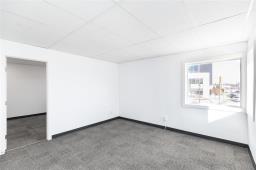 201 344 Main Street, Steinbach, MB R5G1Z1 Photo 9