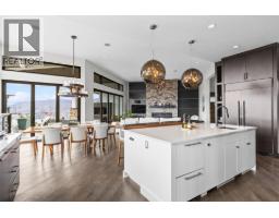 162 Skyland Drive, Kelowna, BC V1V3A1 Photo 43