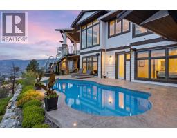 Media - 162 Skyland Drive, Kelowna, BC V1V3A1 Photo 13