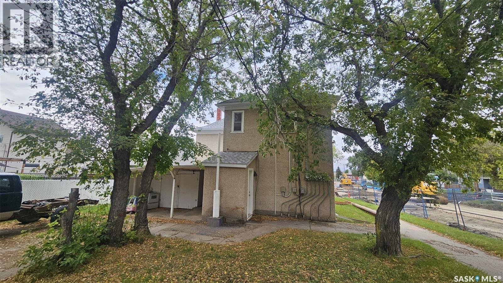 79 Lillooet STREET E, Moose Jaw Saskatchewan — photo 4