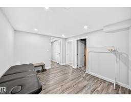 4216 47 St Nw, Edmonton, AB T6L6J5 Photo 47