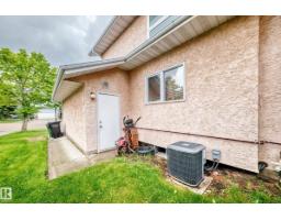 4216 47 St Nw, Edmonton, AB T6L6J5 Photo 57