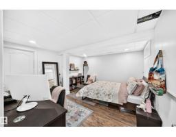 4216 47 St Nw, Edmonton, AB T6L6J5 Photo 43
