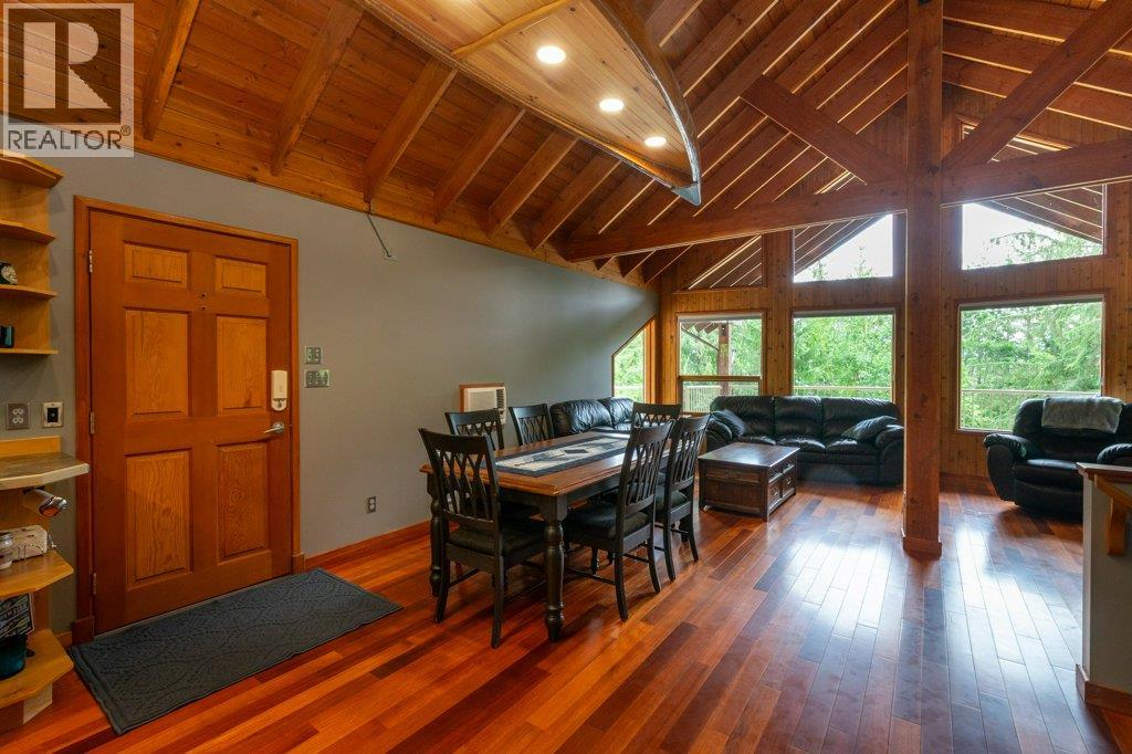 #47 4498 Squilax-Anglemont Road - 12