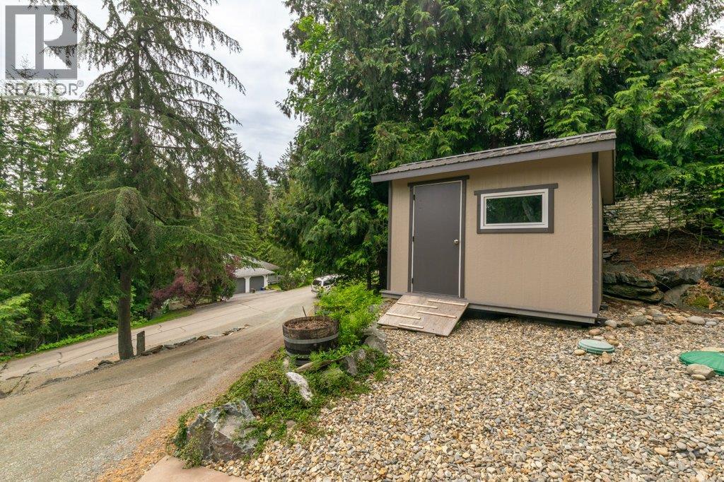#47 4498 Squilax-Anglemont Road - 45