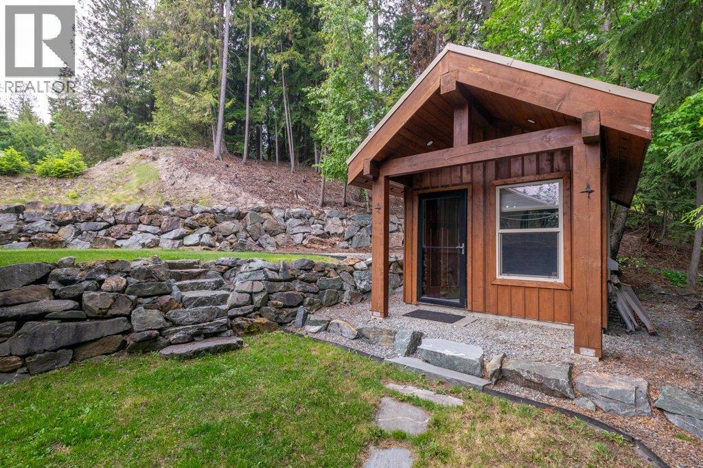 #47 4498 Squilax-Anglemont Road - Image 47