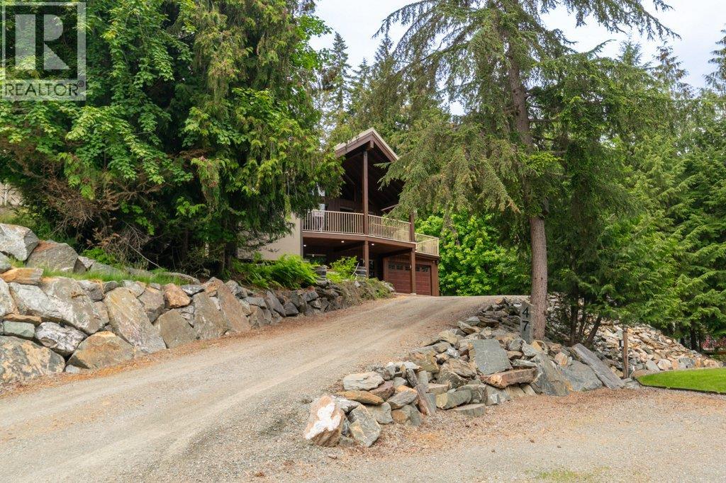 #47 4498 Squilax-Anglemont Road - 39