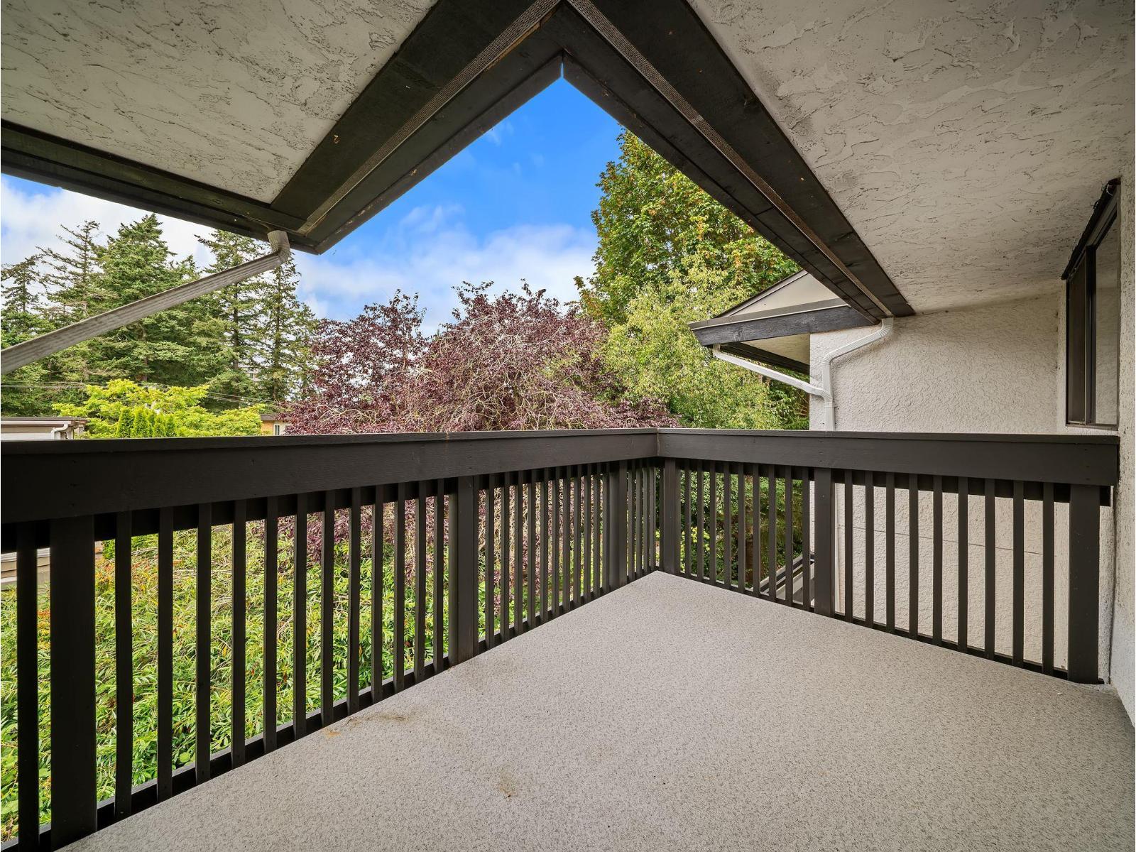 318 1561 VIDAL STREET, White Rock