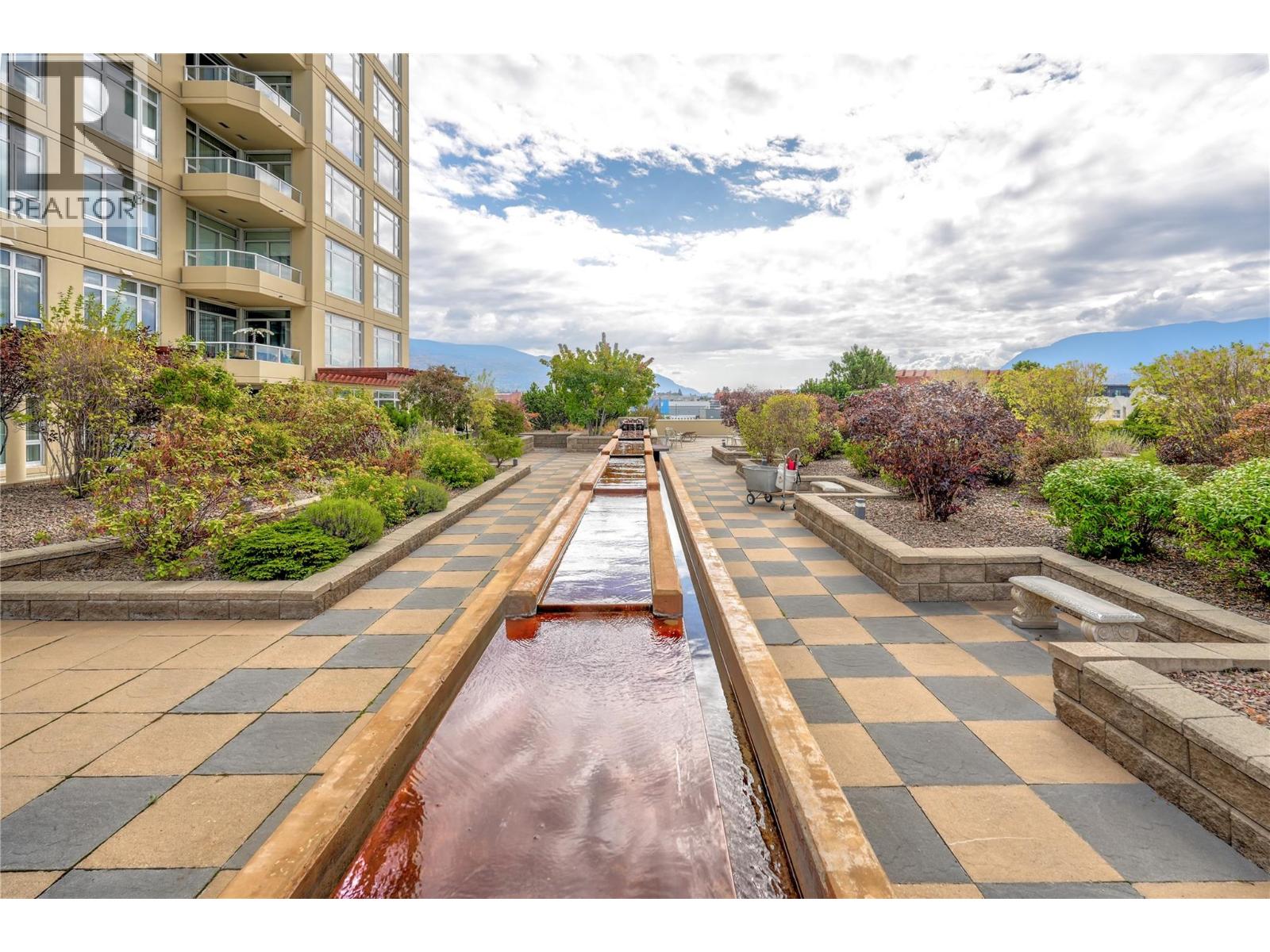#1103 75 Martin Street - 36