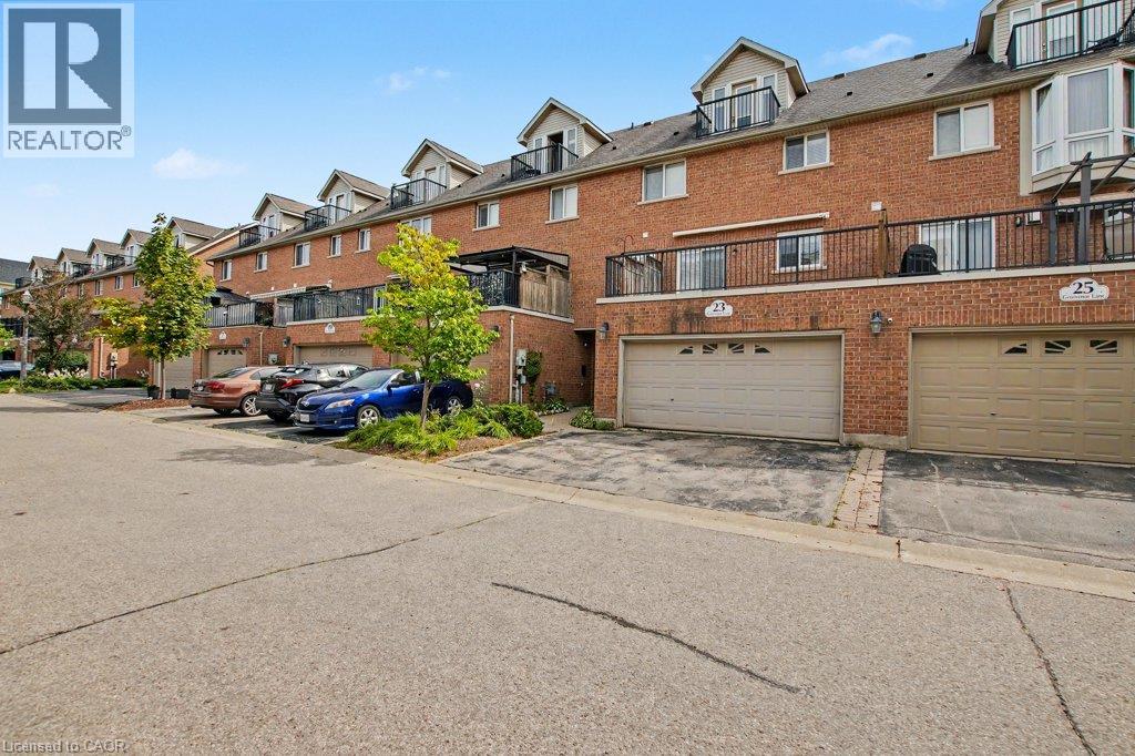 23 GROSVENOR Lane — photo 2