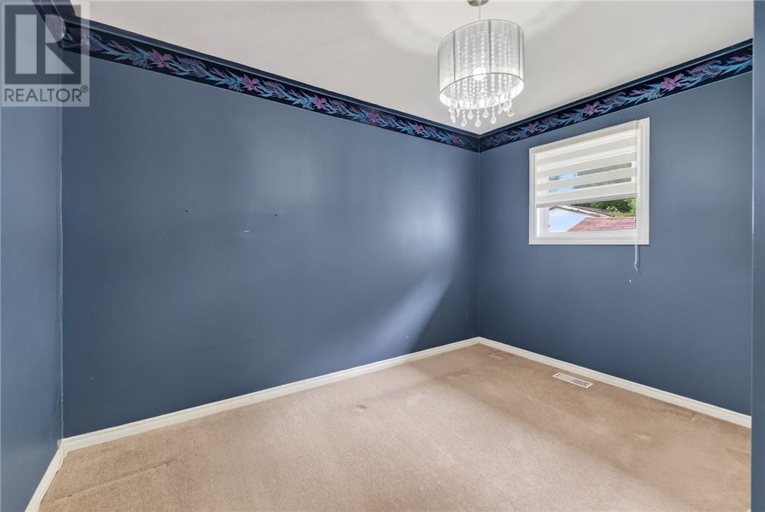 552 Pine Street - Image 21