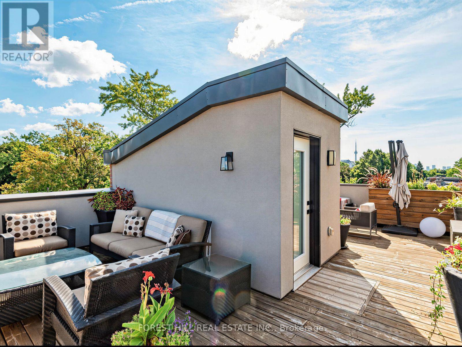 353 DUPONT STREET - 26