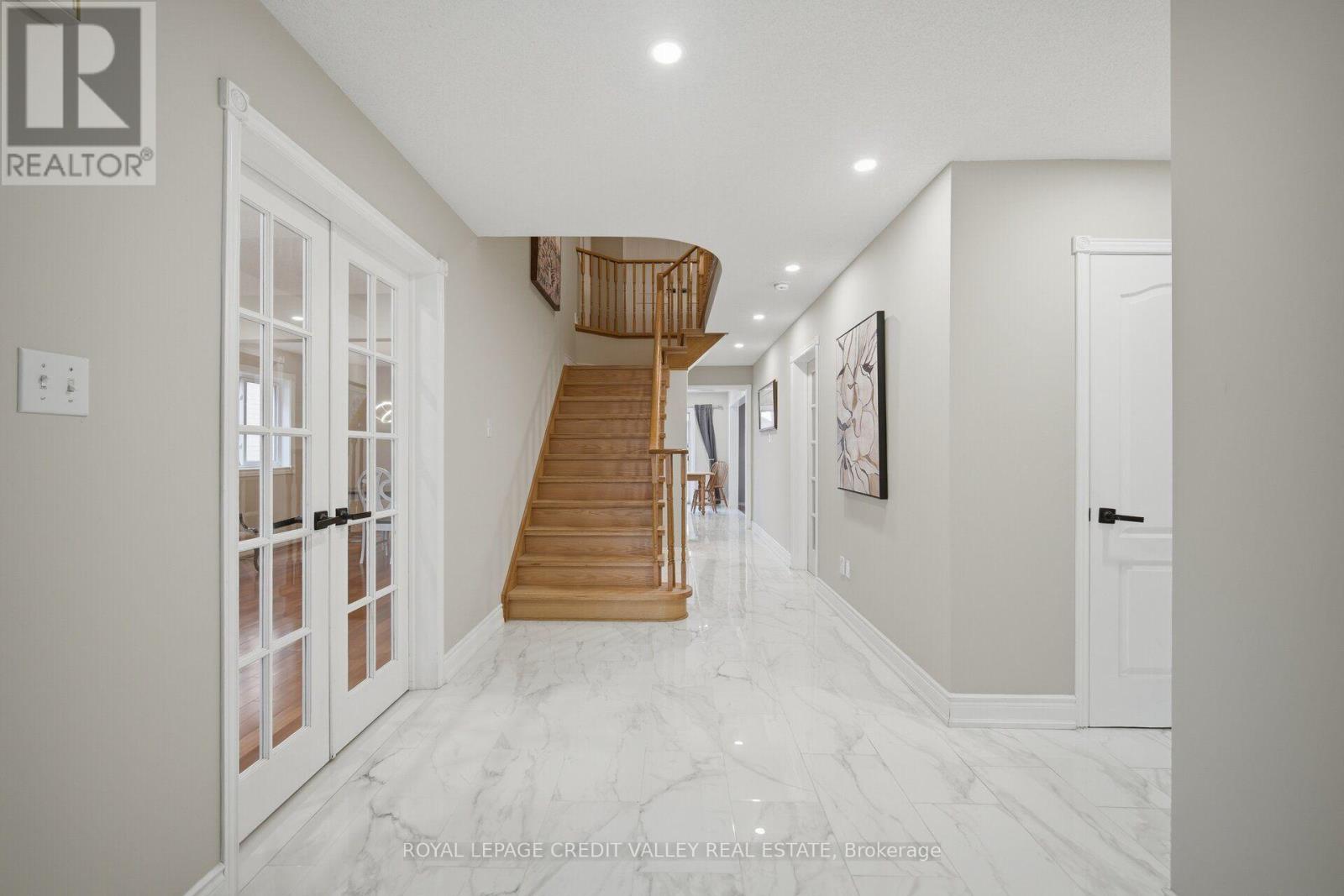 8 LIVINGSTON DRIVE, Caledon — photo 4