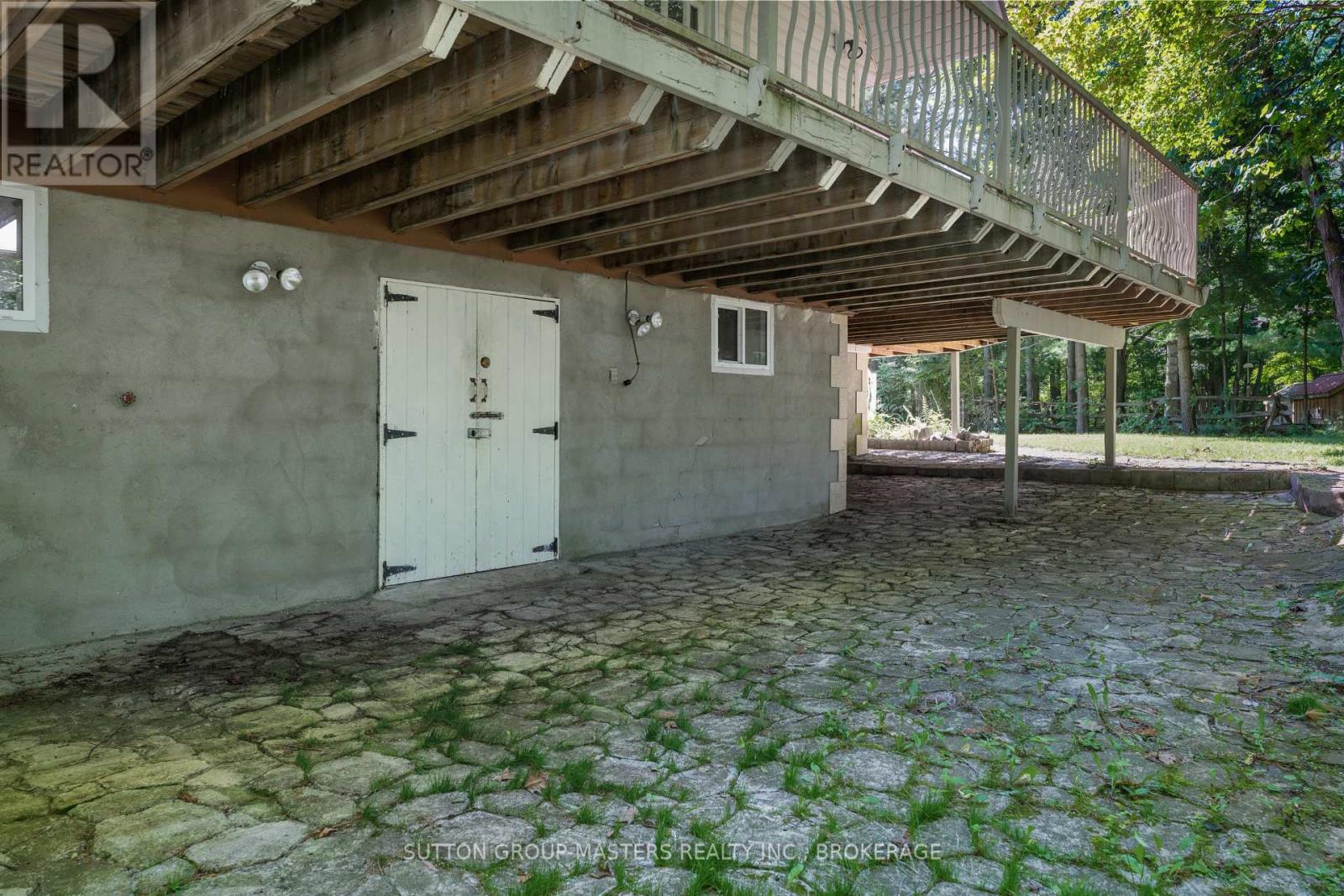3659 MOORE FARM LANE - 39