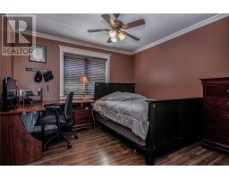 84 Farm Road thumbnail 21