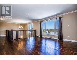 84 Farm Road thumbnail 15