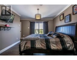 84 Farm Road thumbnail 17