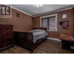 84 Farm Road thumbnail 22