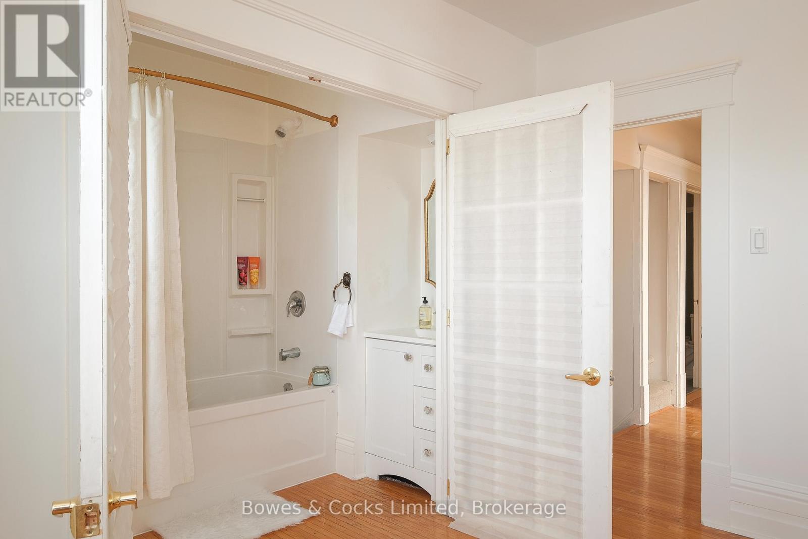 599 GILMOUR STREET - Image 18