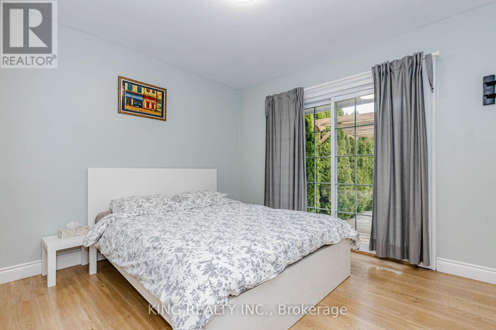 476 BUNTING ROAD - 24
