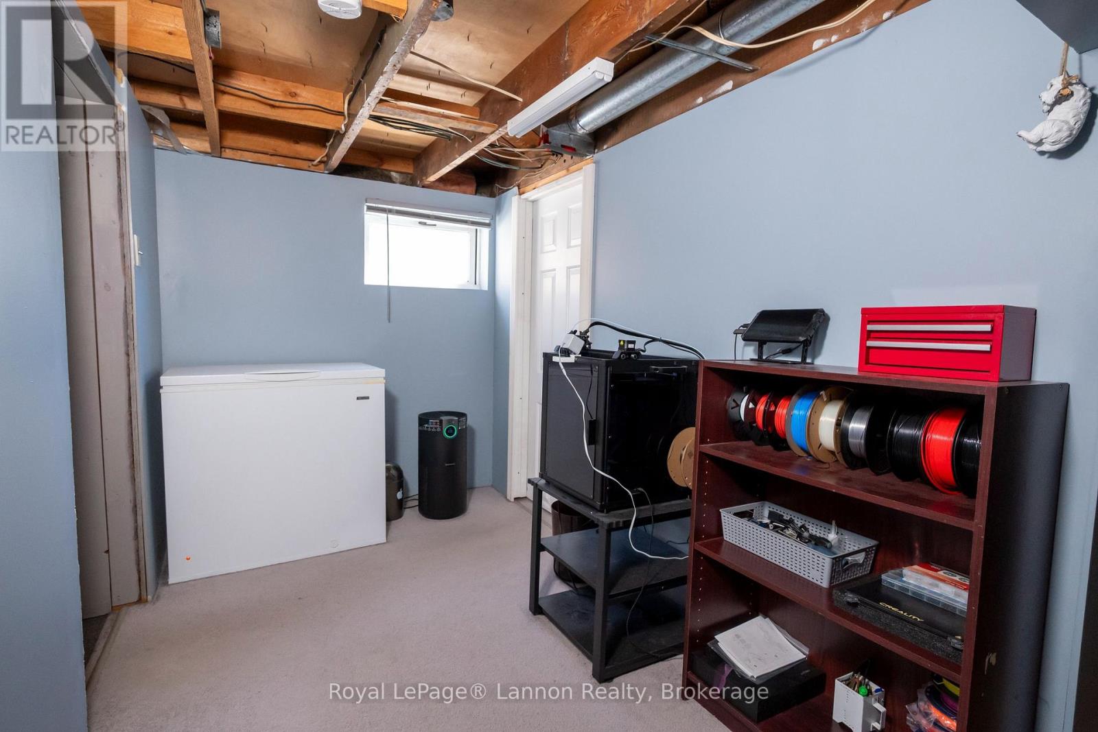 368 MCINTYRE STREET N - 25