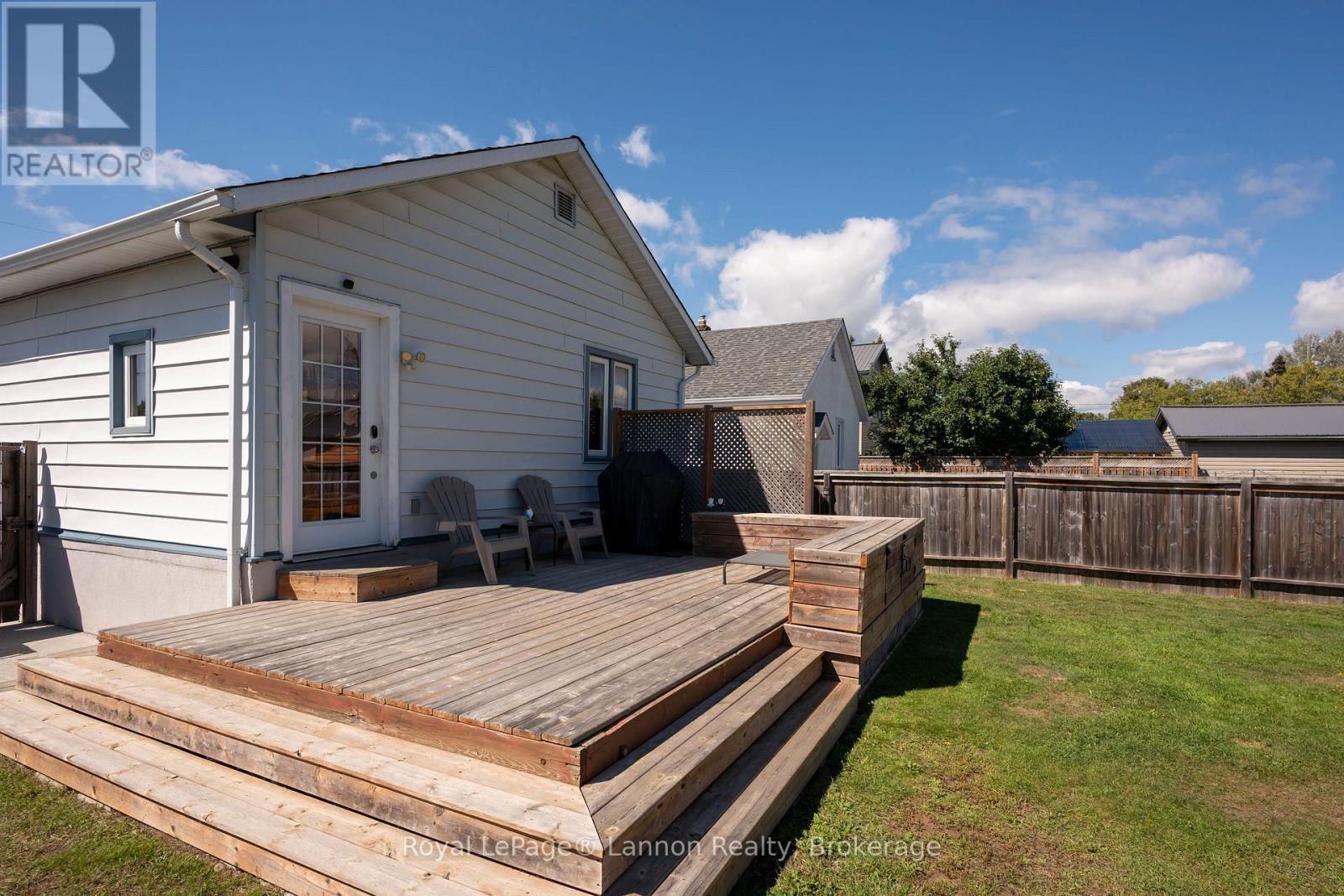 368 MCINTYRE STREET N - Image 27