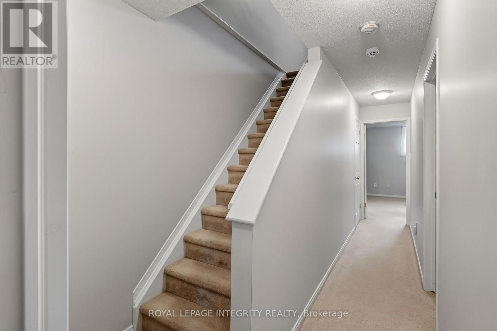 2 Bed, 3 Bath House for Sale in Ottawa – 795 LONGFIELDS DRIVE, Ottawa – MLS# X13761074 - Image 16