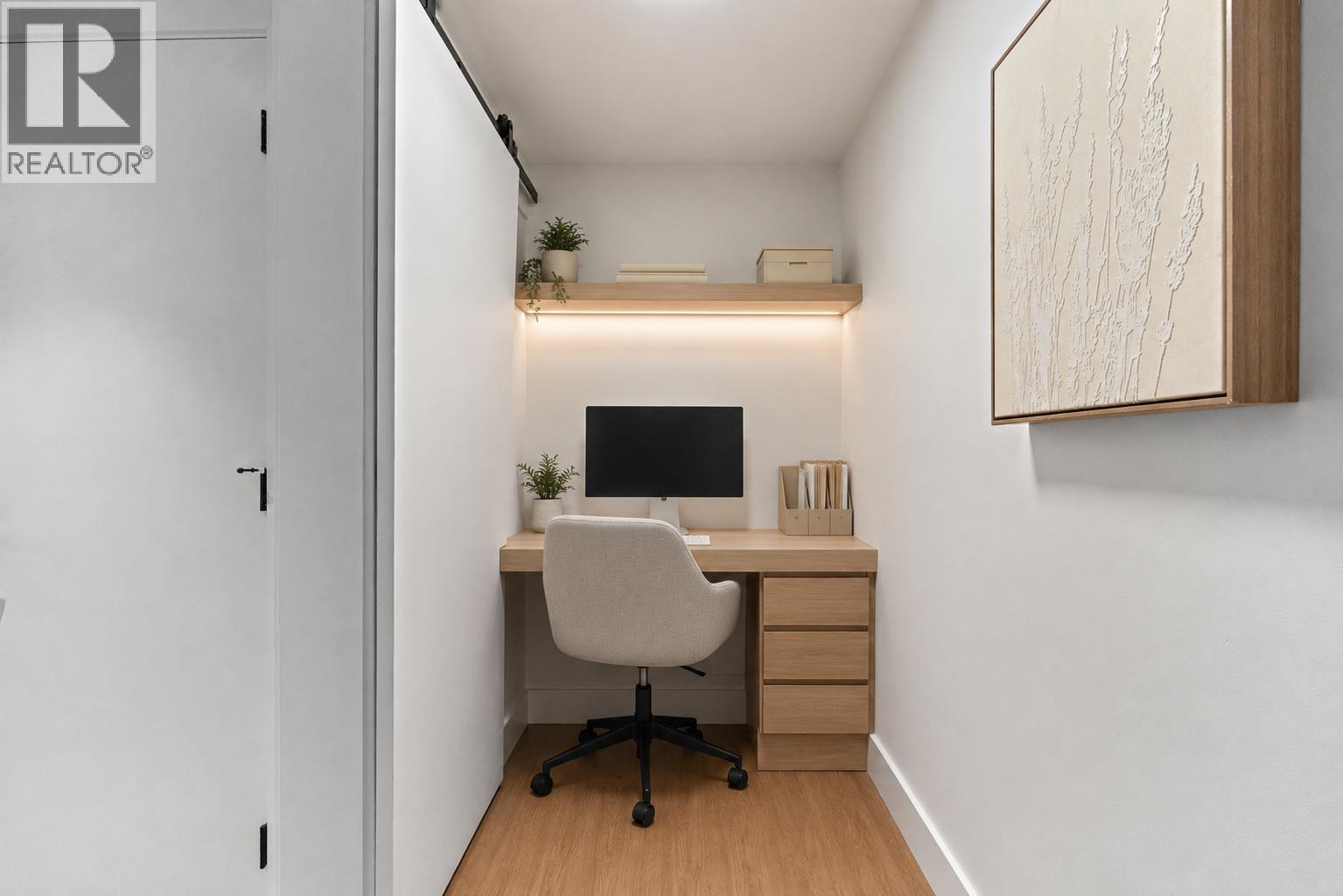 410 2235 E BROADWAY, Vancouver - Image 1