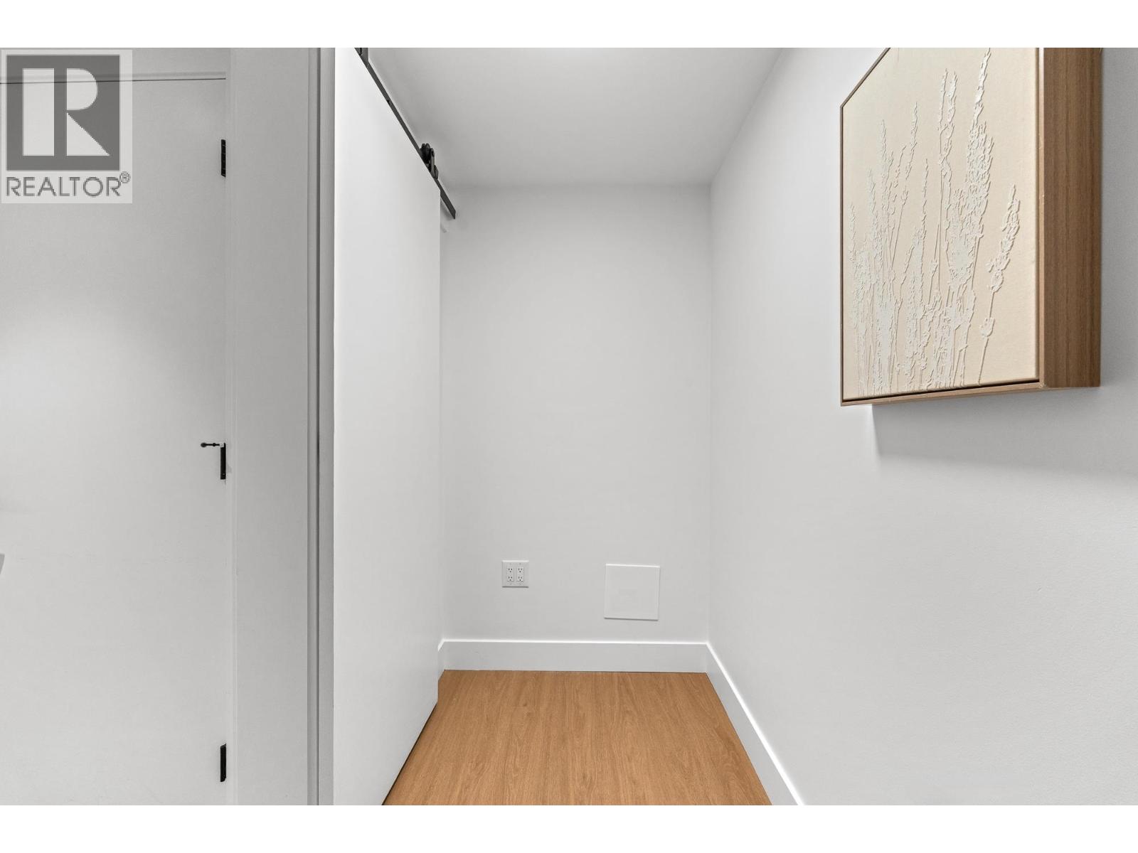 410 2235 E BROADWAY, Vancouver - Image 1