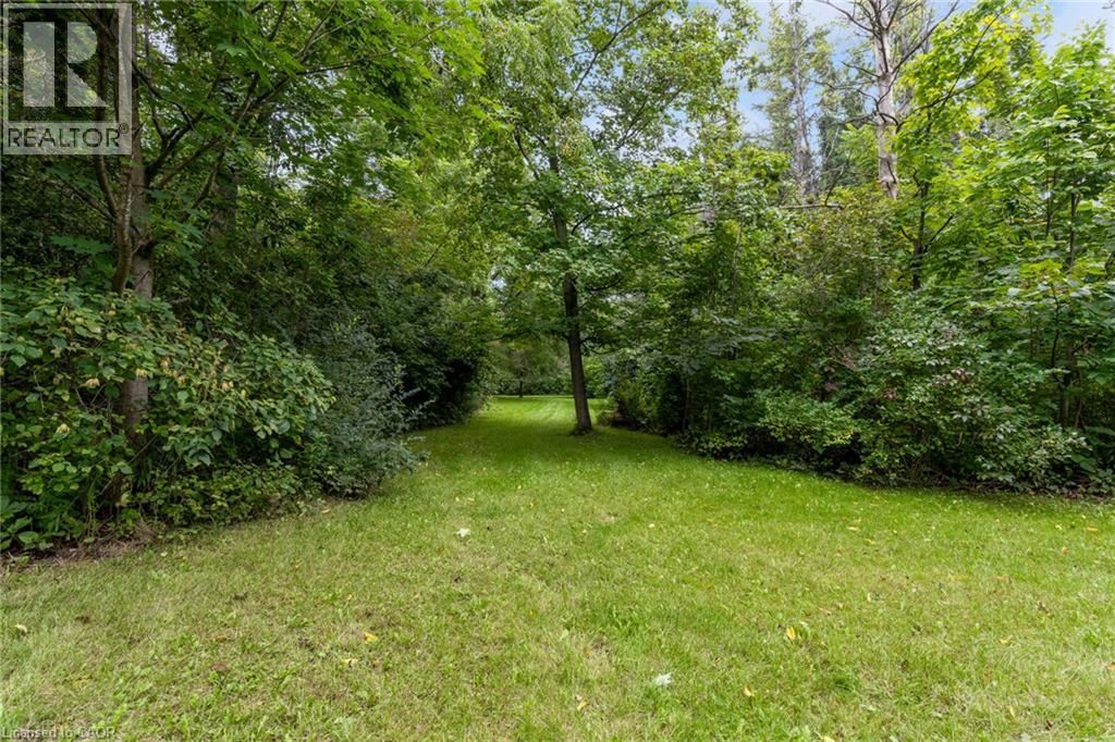 155 RIDGE Road E - Image 25