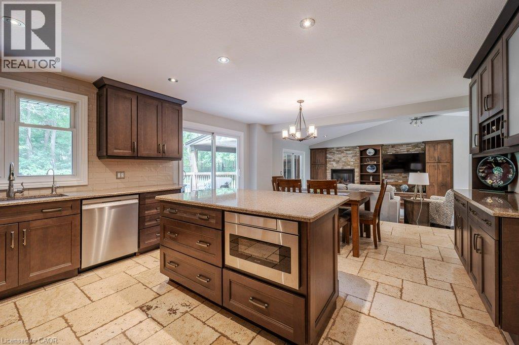 1376 CEDAR CREEK Road - Image 11