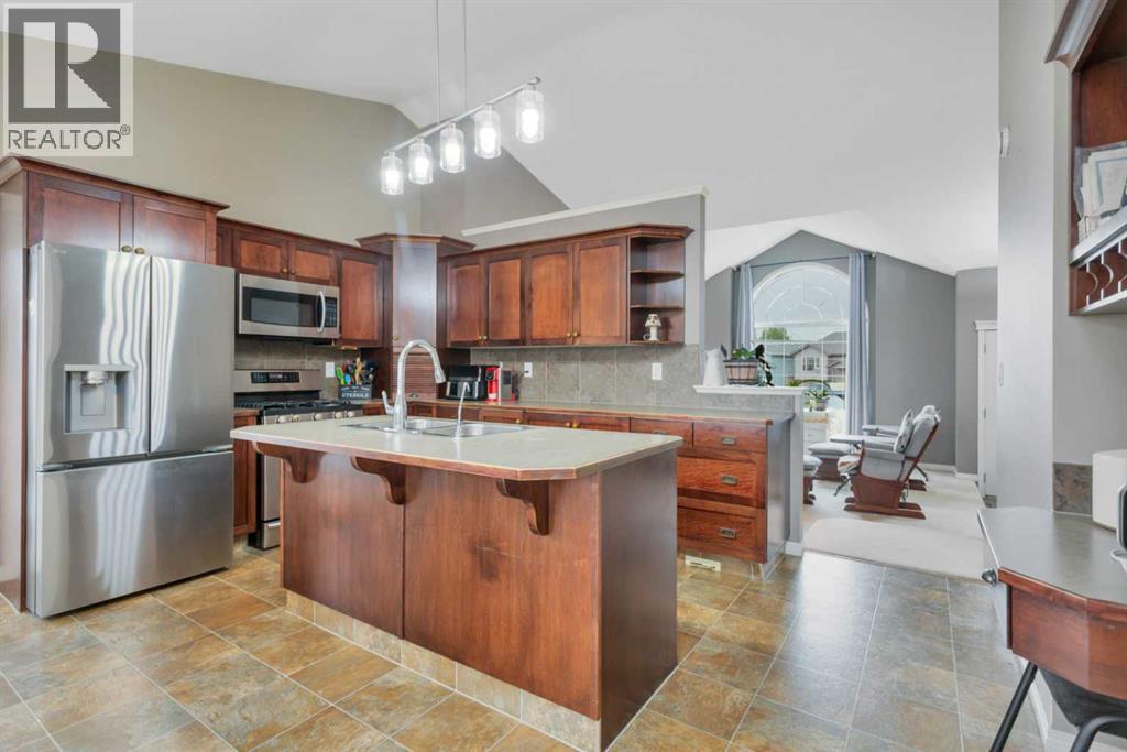 Listing photo – 8 Hansen Close, Sylvan Lake