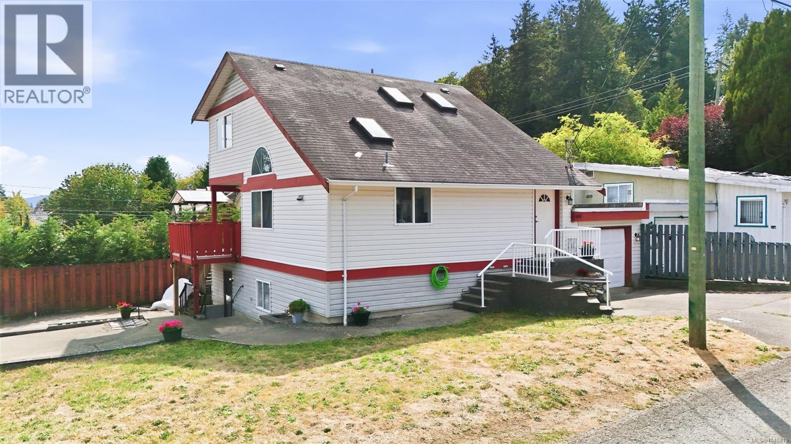 9815 Cedar St, Chemainus — photo 3