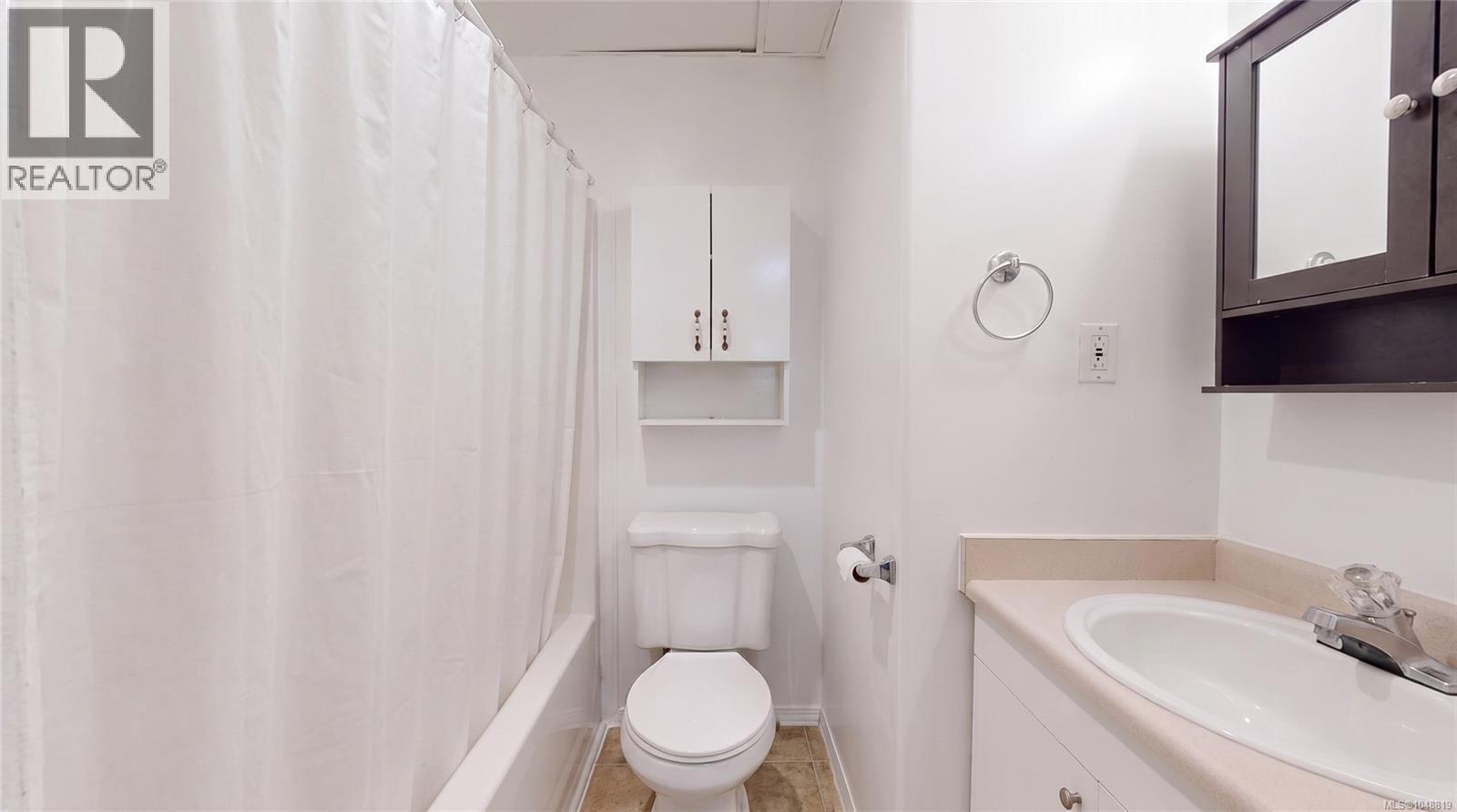 9815 Cedar St - Image 34