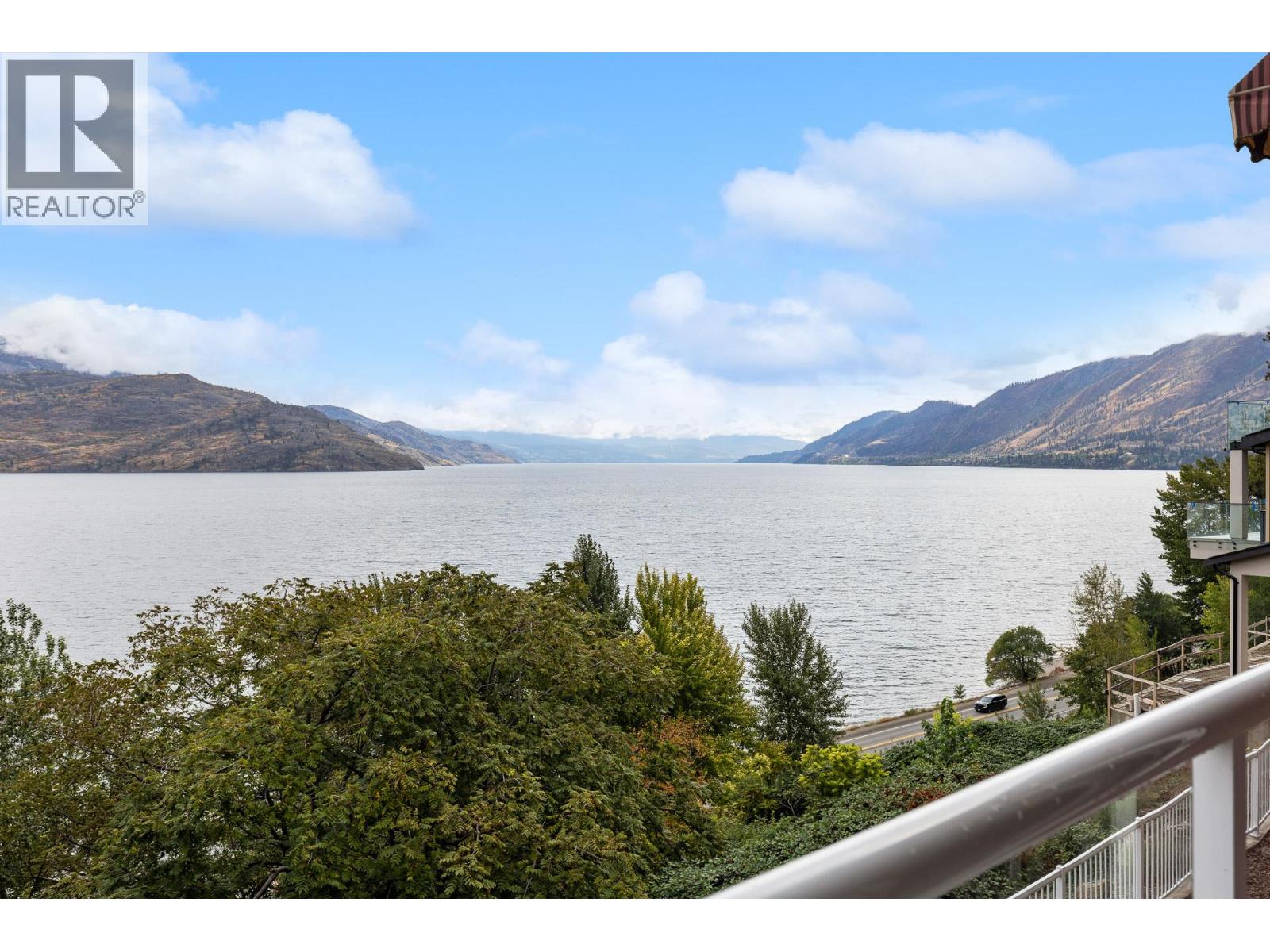 6447 Renfrew Road, Peachland