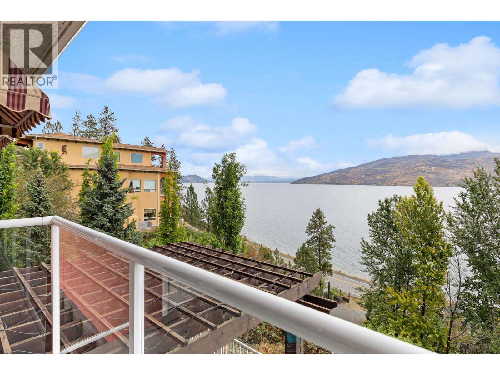6447 Renfrew Road - 20